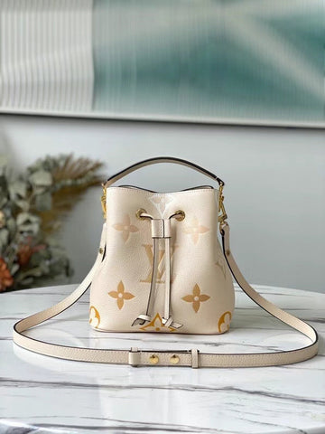 Fashion Lu-Vi bags - 17576