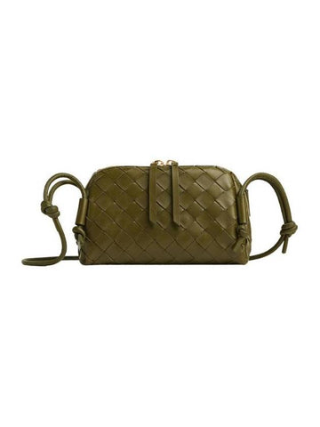Luxury Bottega Veneta Intrecciato Concert Pouch Bag Olive Oil