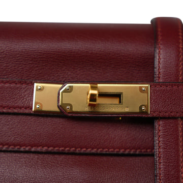 Kelly 28 Retourne Rouge H Evercolor  A Square Stamp