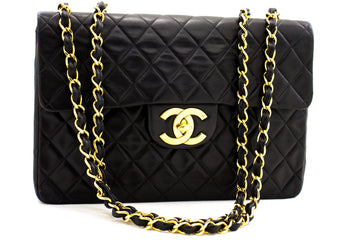 CHANEL Jumbo 13" Maxi 2.55 Flap Chain Shoulder Bag Black Leather d66