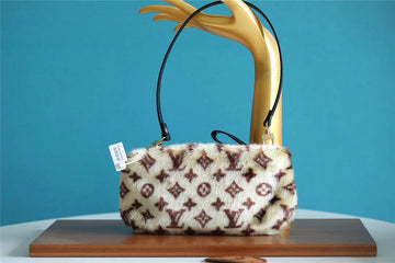 Fashion Lu-Vi bags - 8402