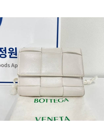 Luxury Bottega Veneta women s wallet