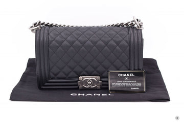 Top Quality Chanel A67086 Y83338 Boy Black / 94305 Leather Medium Shoulder Bags Sbhw