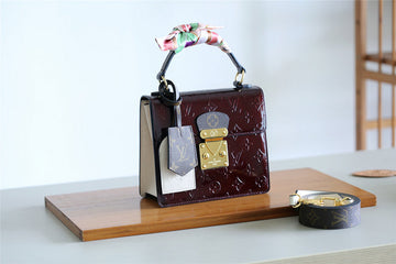 Fashion Lu-Vi bags - 8051