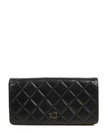 Chanel Black Lambskin Leather Quilted Yen Wallet