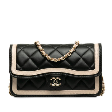 Top Quality Chanel Flap Shoulder Bag in Leather Leather Quilted