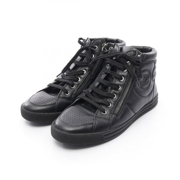 Chanel Coco Mark Leather Sneakers