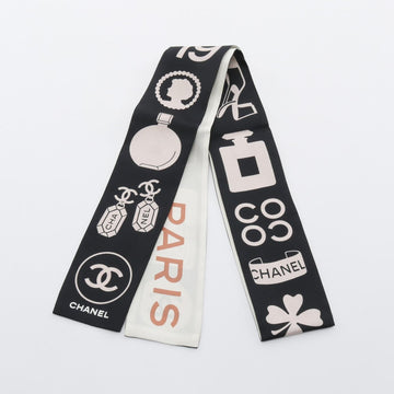 Chanel Silk 31 RUE CAMBON Icon Scarf