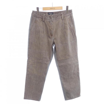 Chanel P41840V30709 Jeans
