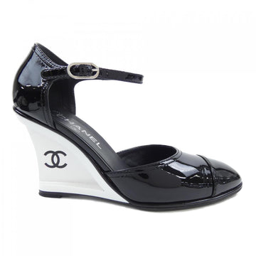 Chanel G37869X56197 Patent Calfskin Shoes