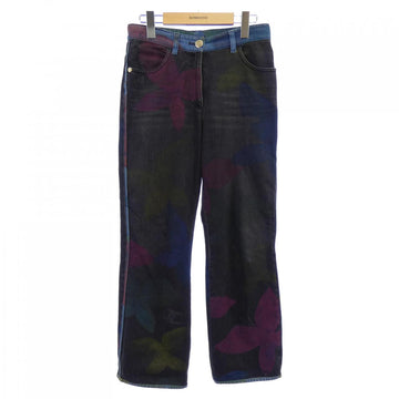 Chanel P72628V64373 Jeans