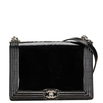 Chanel Boy Chanel Patent Leather Shoulder Bag