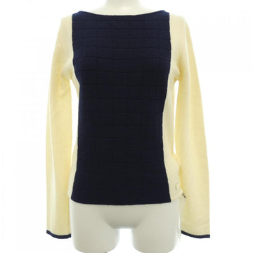 Chanel P16726V00874 01C Cashmere Knit