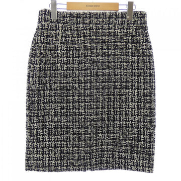 Chanel P35515V25612 09P Skirt