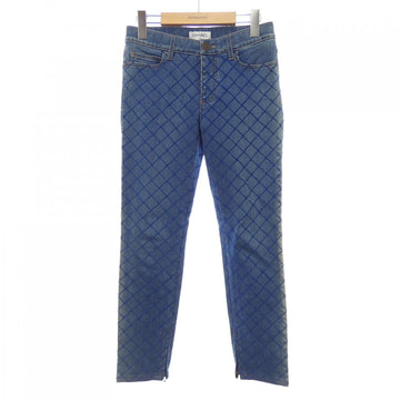 Chanel P58418V44382 Jeans