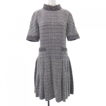 Chanel P40402V29357 Dress