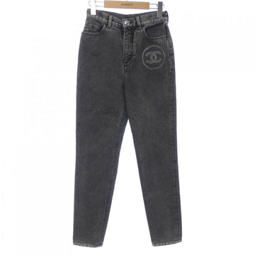 Chanel P74150V65658 Jeans