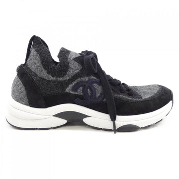 Chanel G38800Y55745 Fabric Suede Calfskin Sneakers