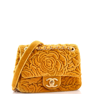 Square Classic Single Flap Bag Camellia Velvet Mini