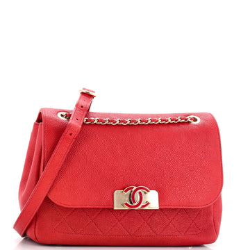 Data Center Back Pocket Flap Bag Caviar Medium