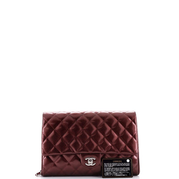 Clutch with Chain Quilted Striated Metallic Patent