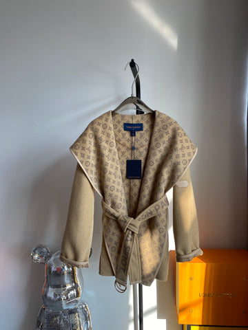 Luxury Louis Vuitton  Wrap Coat 022