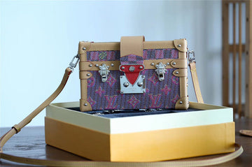 Fashion Lu-Vi bags - 8209