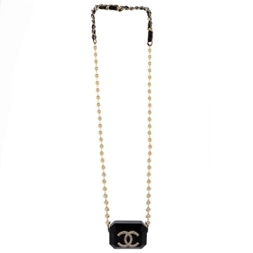 Airpods Case Pro Necklace Faux Pearls with Lambskin, Resin and Crystals