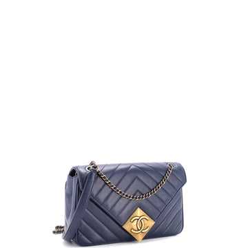 Pyramid CC Flap Bag Chevron Lambskin Small