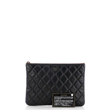 O Case Clutch Quilted Caviar Small