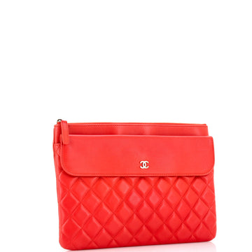 O Case Flap Clutch Quilted Lambskin Medium