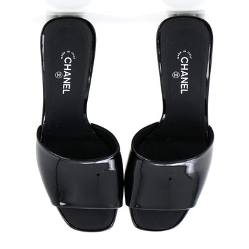 Women's CC Block Heeled Mule Sandals Patent