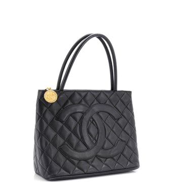 Medallion Tote Quilted Caviar