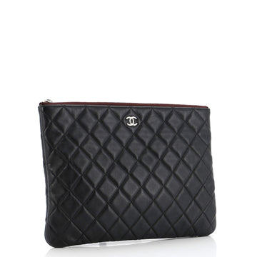 O Case Clutch Quilted Lambskin Medium