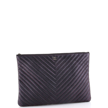 O Case Clutch Chevron Caviar Large