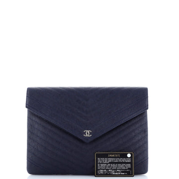 Statement Pouch Chevron Caviar Large
