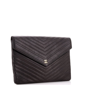 Statement Pouch Chevron Caviar Large