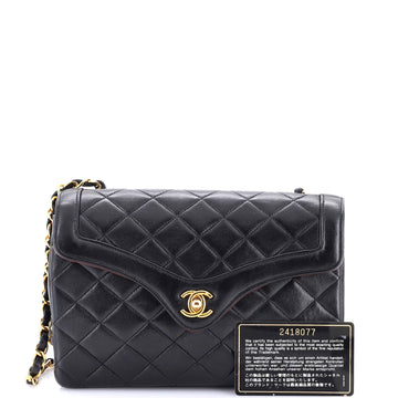 Vintage CC Chain Curve Flap Bag Quilted Lambskin Medium