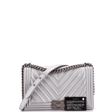 Boy Flap Bag Chevron Caviar New Medium