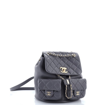 Duma Pockets Drawstring Backpack Quilted Caviar Small