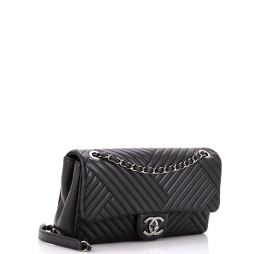 CC Crossing Flap Bag Chevron Lambskin Medium