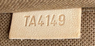 Multi Pochette Accessoires Monogram canvas/Leather