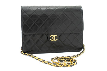 CHANEL Small Chain Shoulder Bag Clutch Black Quilted Flap Leather j85