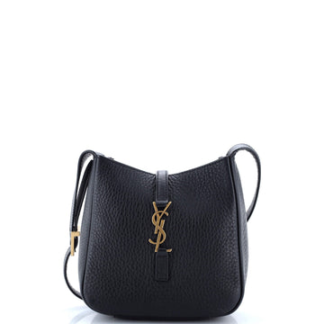 Le 5 a 7 Supple Hobo Leather Baby