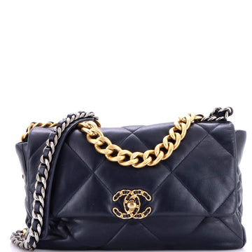 19 Flap Bag Quilted Leather Large