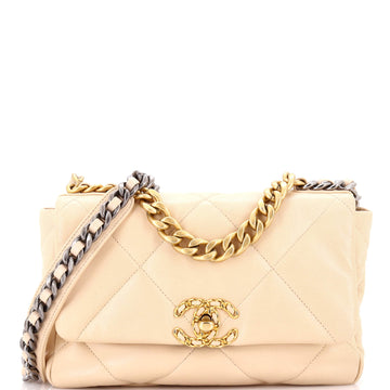 19 Flap Bag Quilted Leather Medium