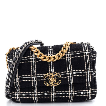 19 Flap Bag Quilted Tweed Medium