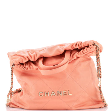 22 Chain Backpack Quilted Caviar Large