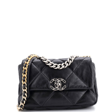 19 Flap Bag Quilted Leather Medium