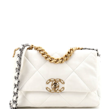 19 Flap Bag Quilted Leather Medium